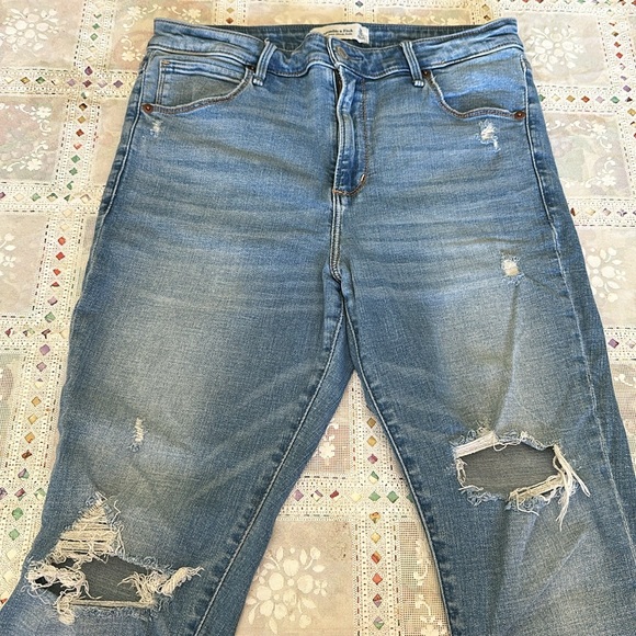 Abercrombie & Fitch - High Rise Super Skinny Ankle Denim - Picture 2 of 5